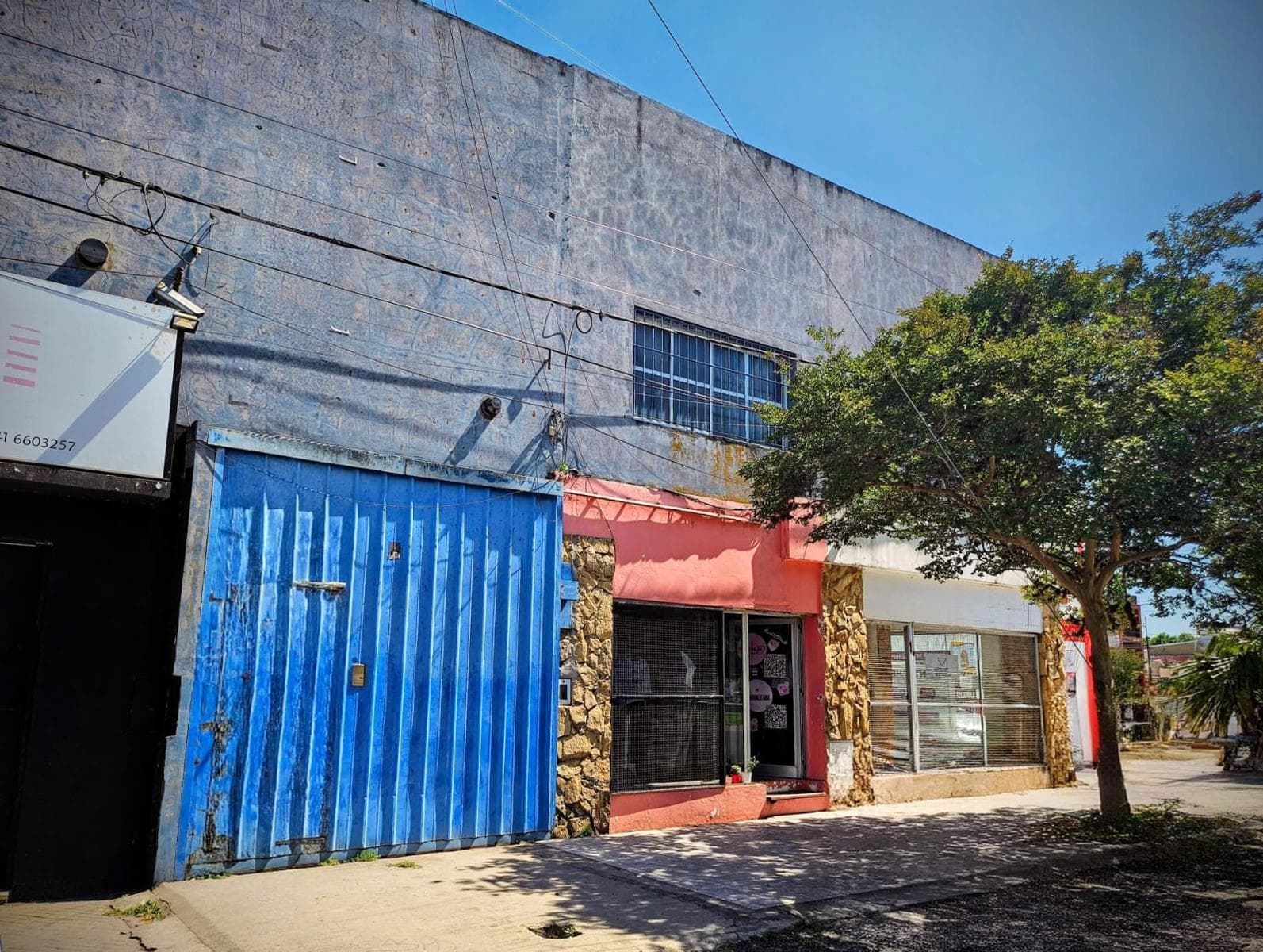 ALQUILER - LOCAL COMERCIAL Y AMPLIO DEPOSITO sobre Ruta 33 PEREZ - 1