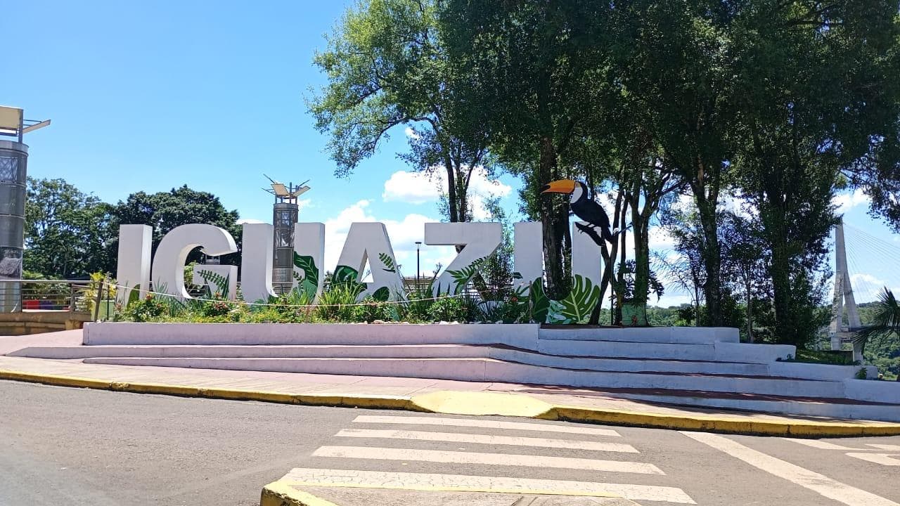 Hostel complejo de habitaciones en el hermoso barrio Villa 14 a 5 cuadras del centro - 1