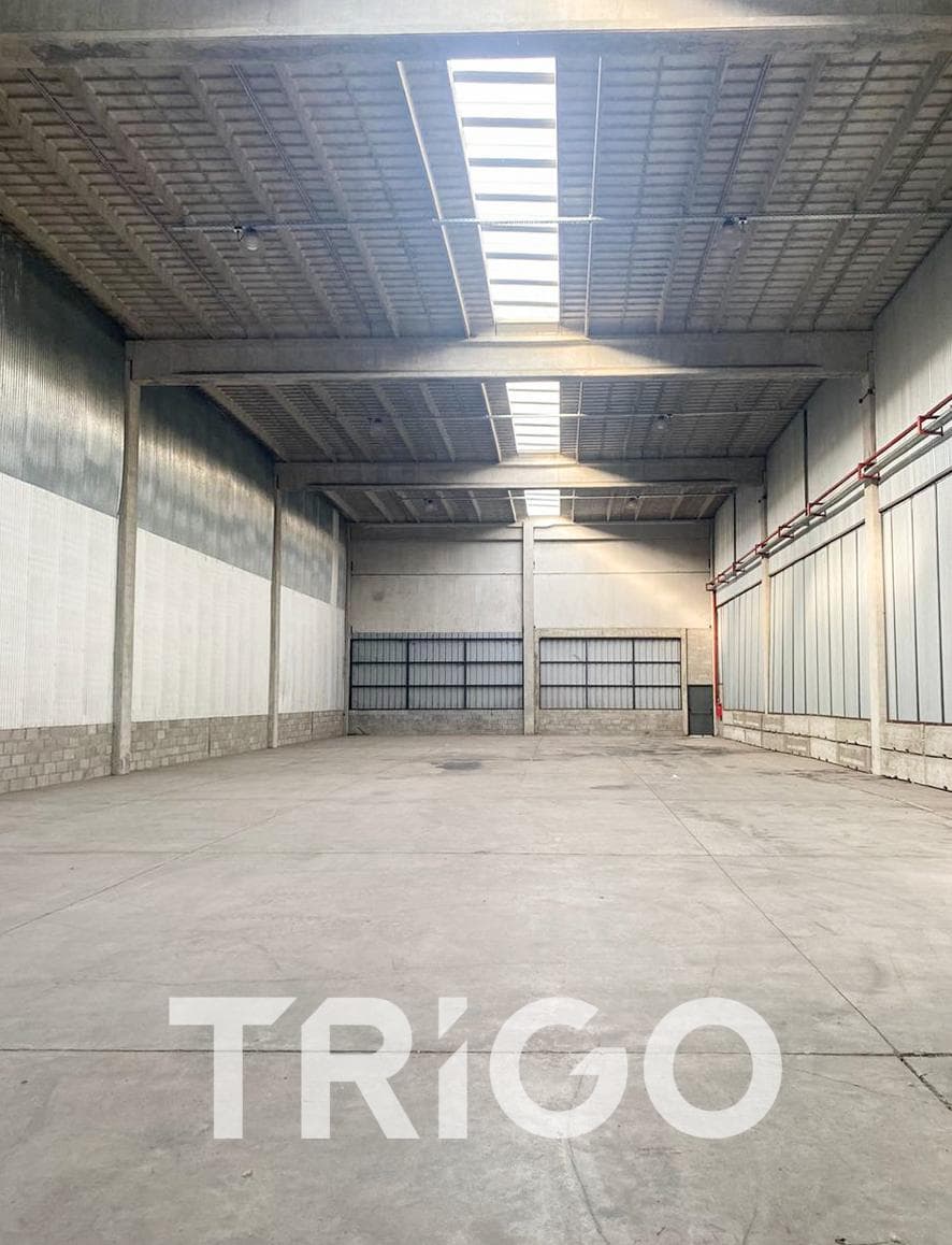 Alquiler de depósito premium 1200 m2 Autopista acceso oeste - 1