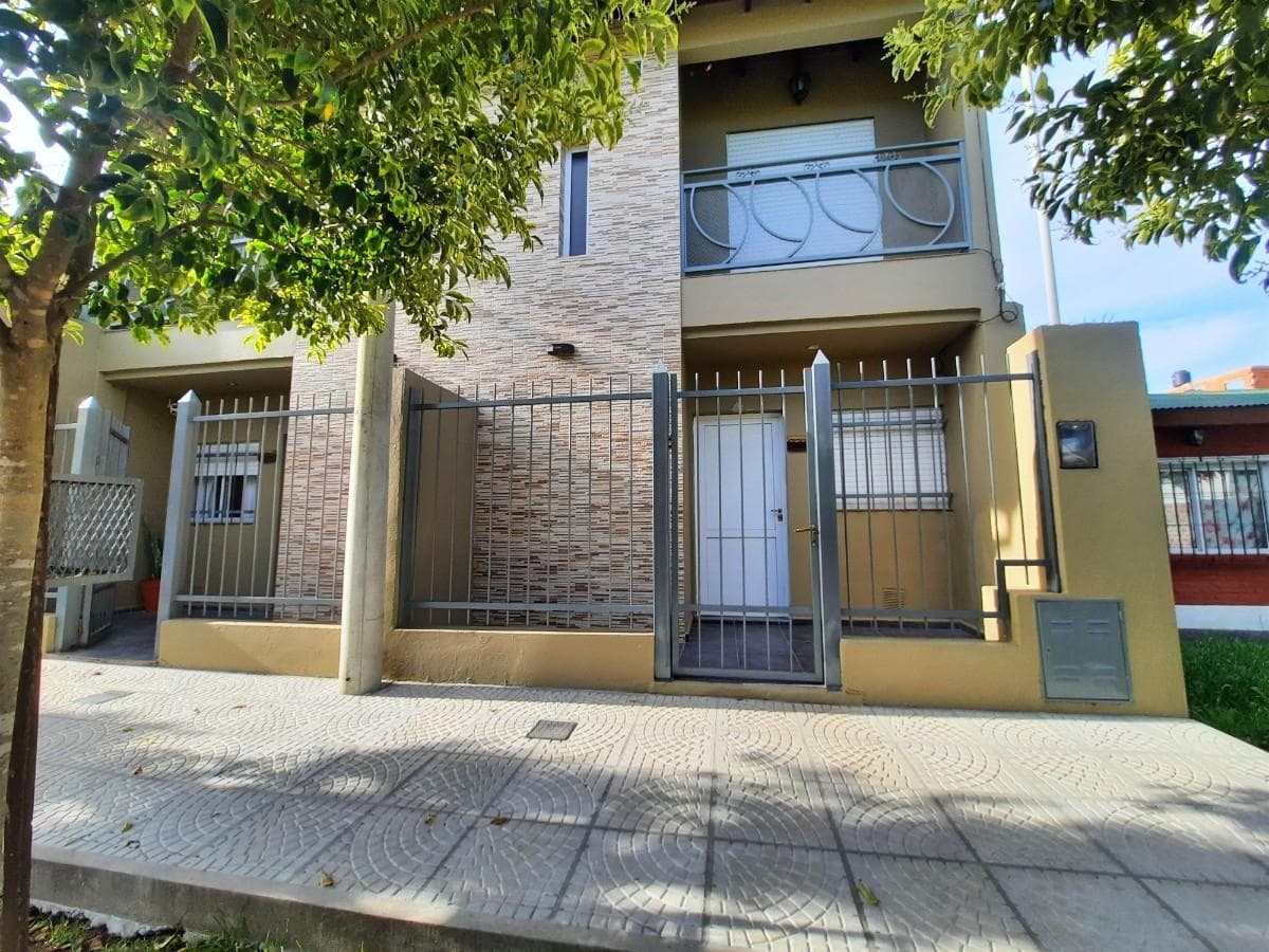 Casa en Gualeguaychu - 1