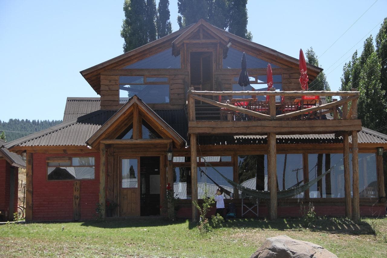 Venta Hosteria 16 dormitorios - Alumine - 1