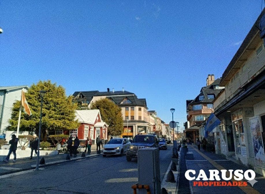 Cochera en Tribunales - 1