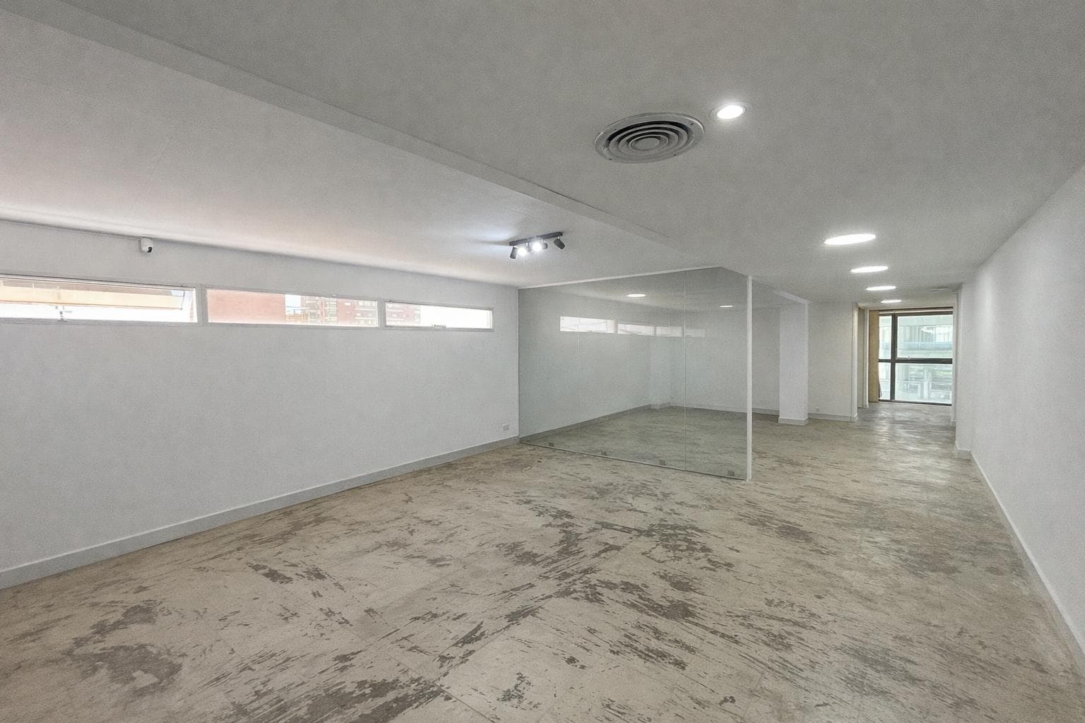 Venta Oficina Comercial 3 Ambientes - Congreso y Av del Libertador, Nuñez - 1