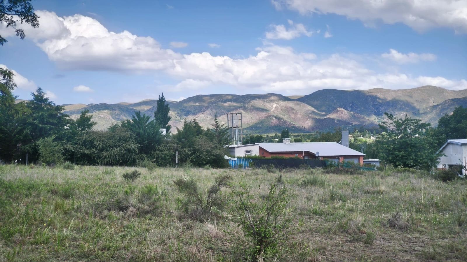 Lote de Terreno en Venta 2.069m2 - Vista a las Sierras - Villa Giardino - Córdoba (U$S 9,62 x m2) - 1