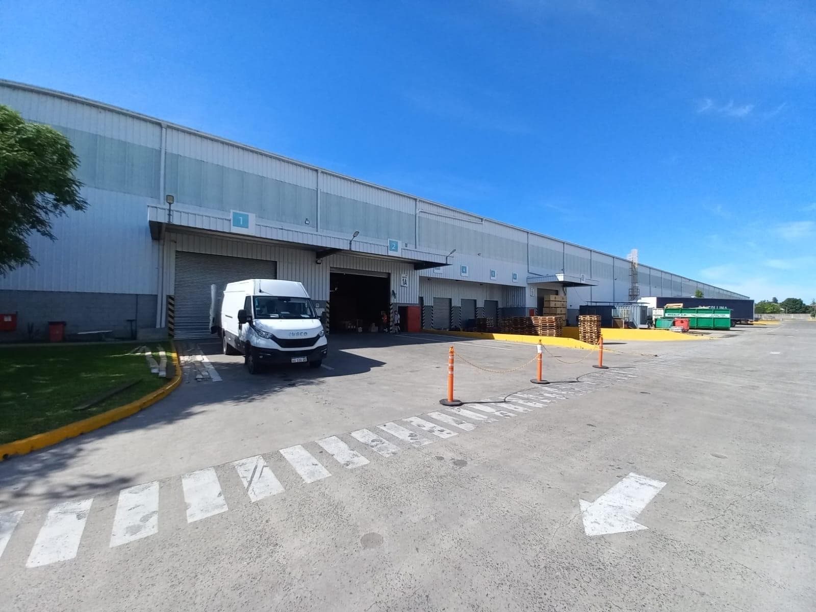 Galpón en Florencio Varela - 1