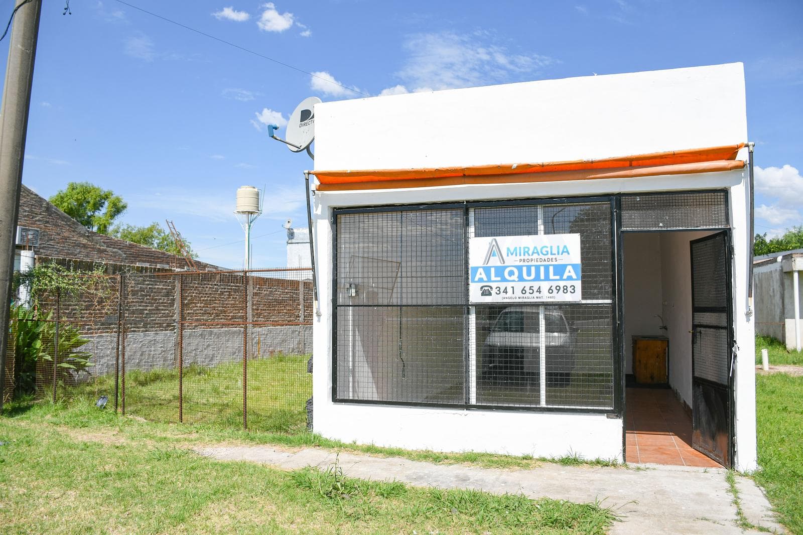 Local con terreno sobre la Ruta 18 - 1