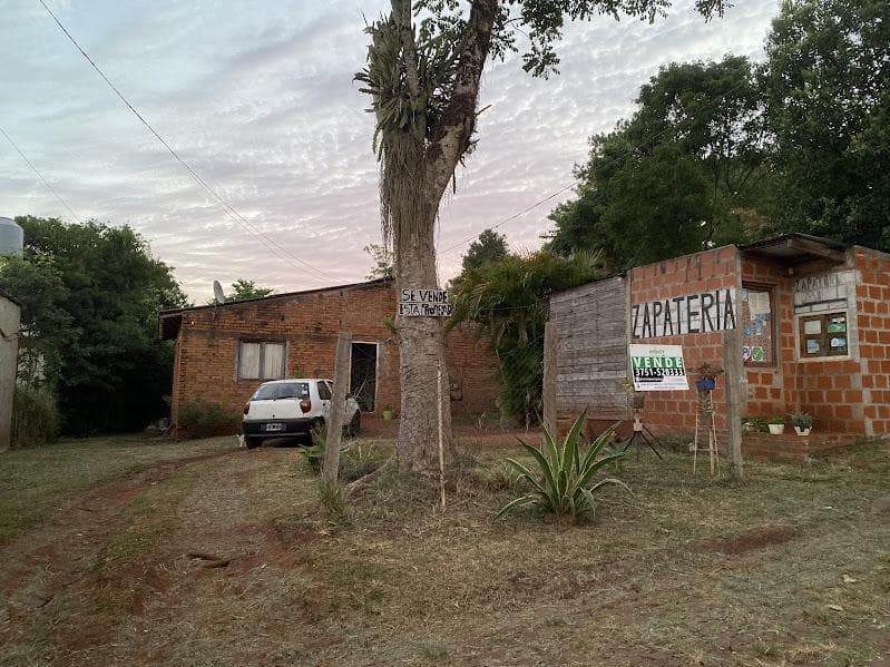 Casa en Venta en calle Rumania Km7 Eldorado N°304 - 1