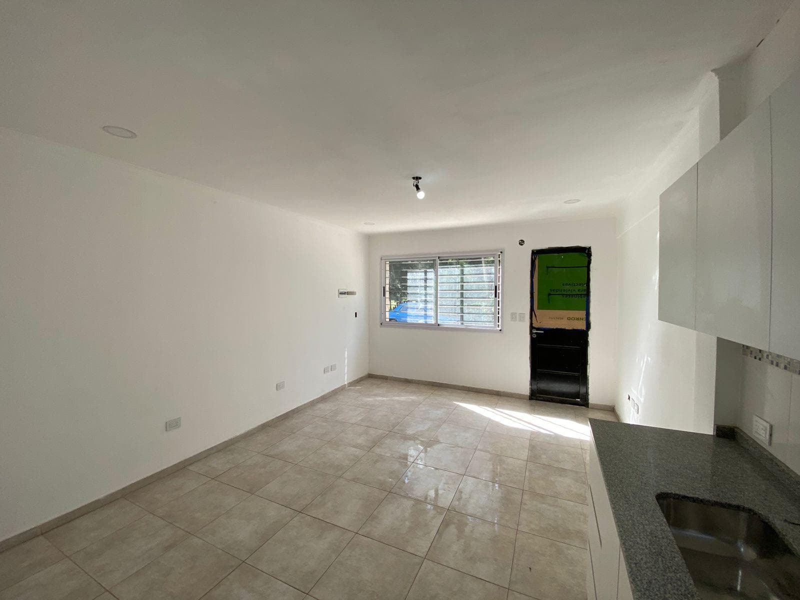 Departamento en Ezeiza, San Juan - 1