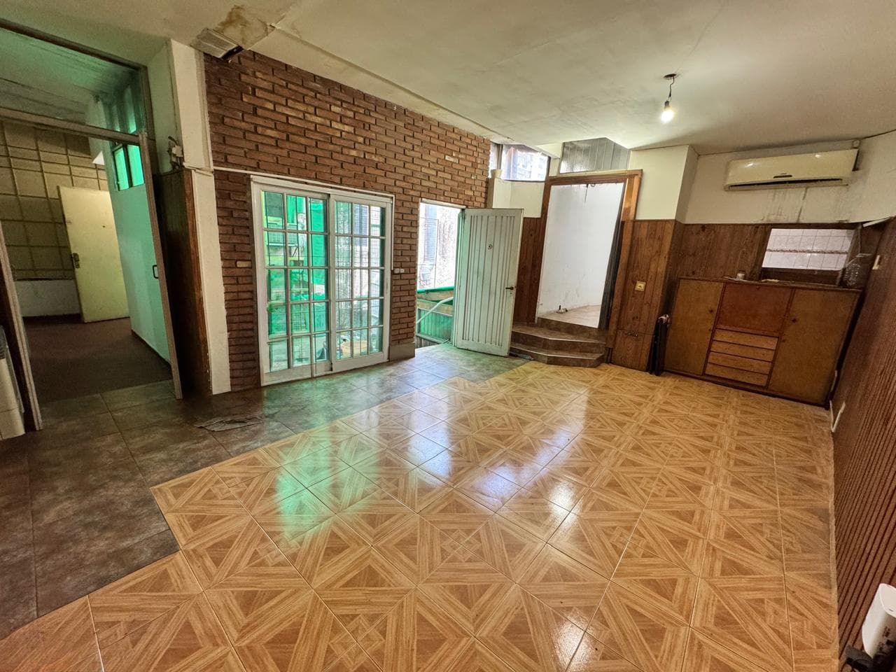 ALQUILER OFICINAS EN CABALLITO - JUAN B. ALBERDI ESQUINA CENTENERA - 1