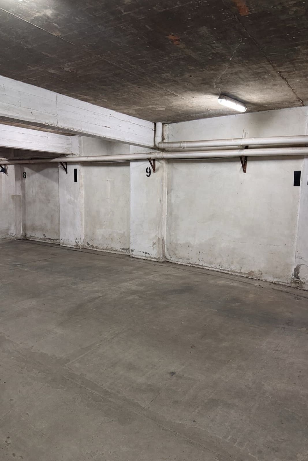 Cochera cubierta - 1