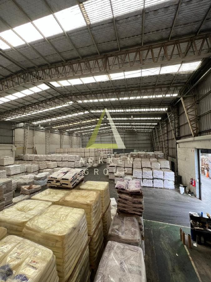 Galpón en venta y alquiler en Pilar - 1
