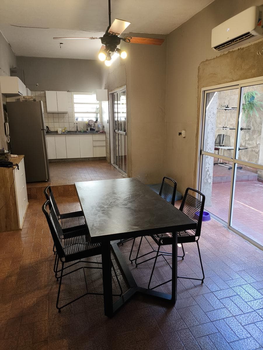 Casa terreno propio muy buen estado, posibilidad de ampliacion - 1