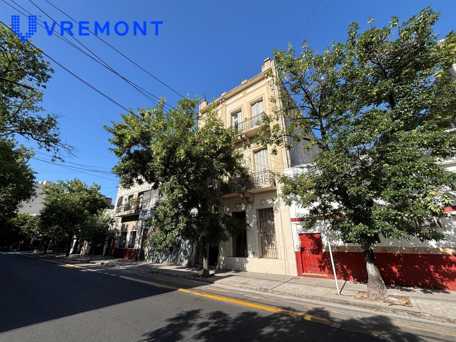 Hotel a Refaccionar en Venta, Balvanera. - 1