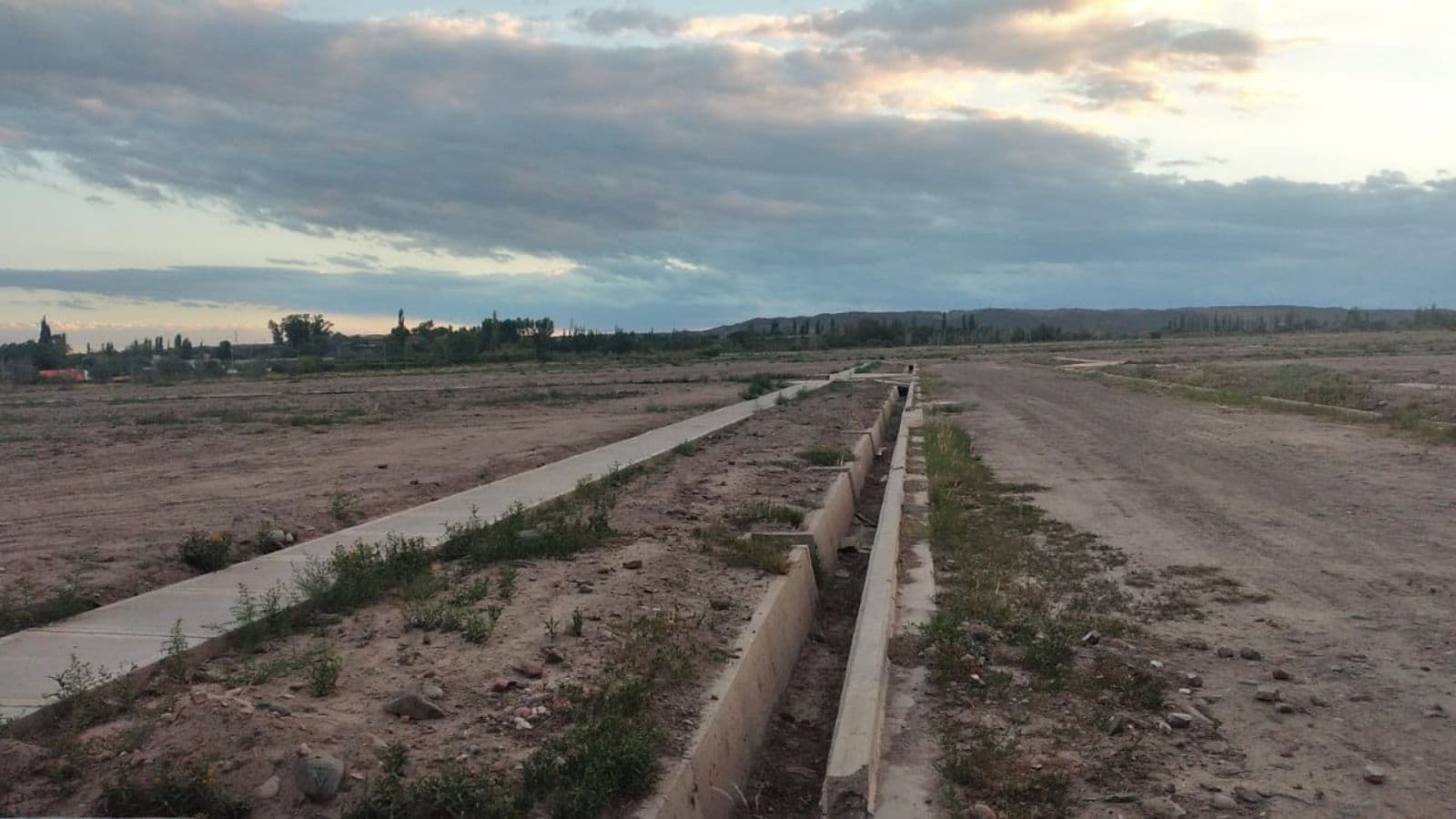 Terreno - Lunlunta - 1