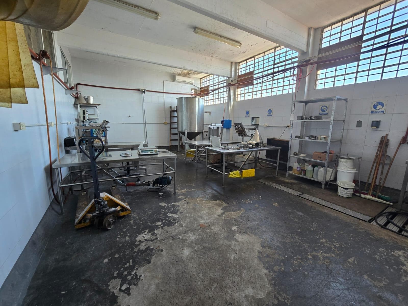 Nave Industrial - Venta y Alquiler - San Martin Villa Ballester - 1