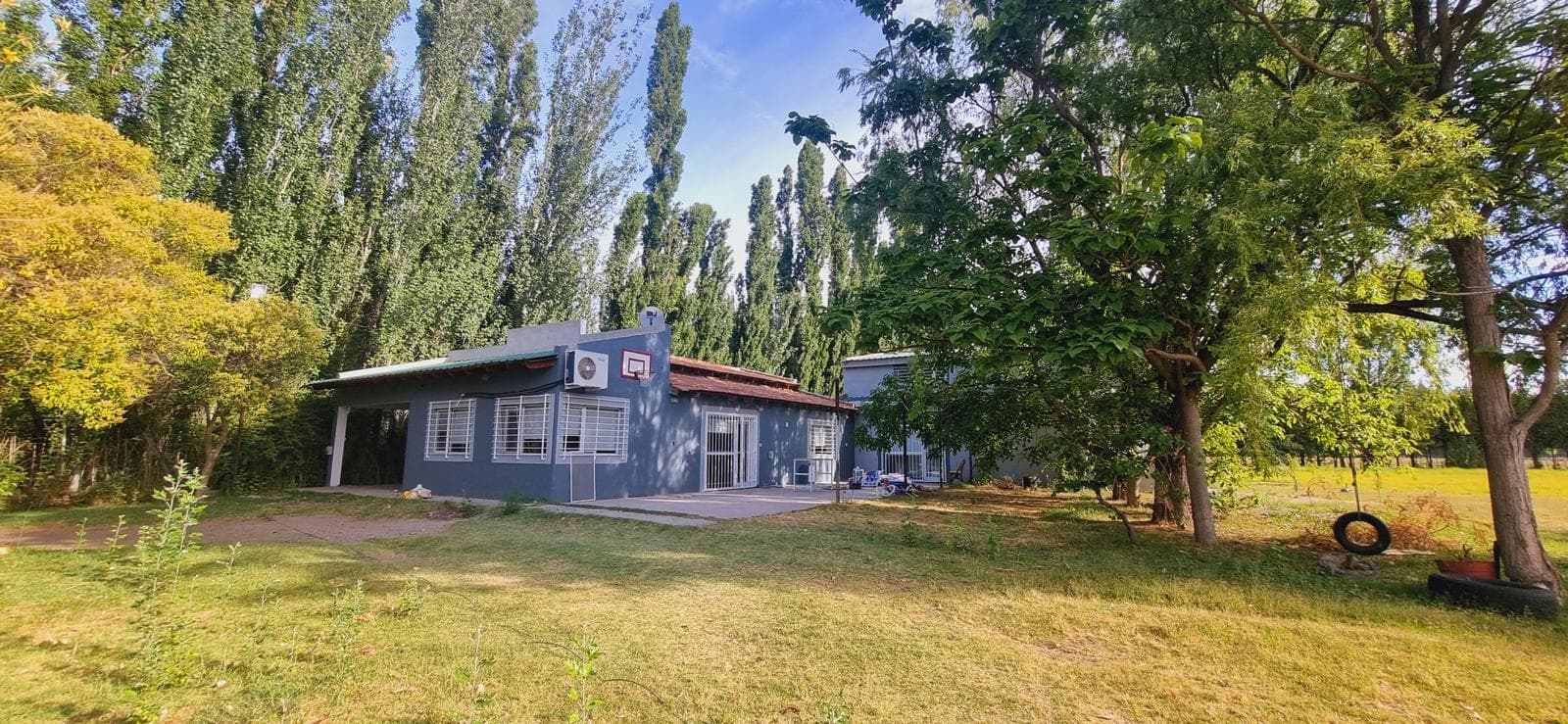 Venta Casa Quinta 4 dorm - 2Ha Plottier - 1