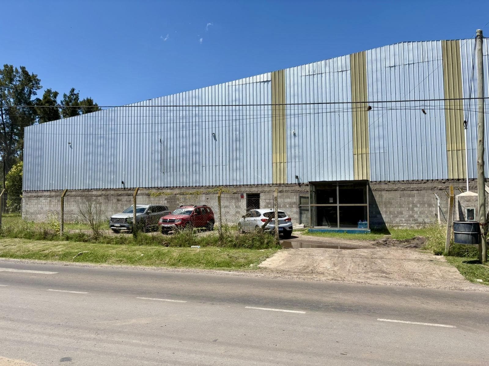 Galpón - Depósito 1100 m2 sobre Caamaño - 1