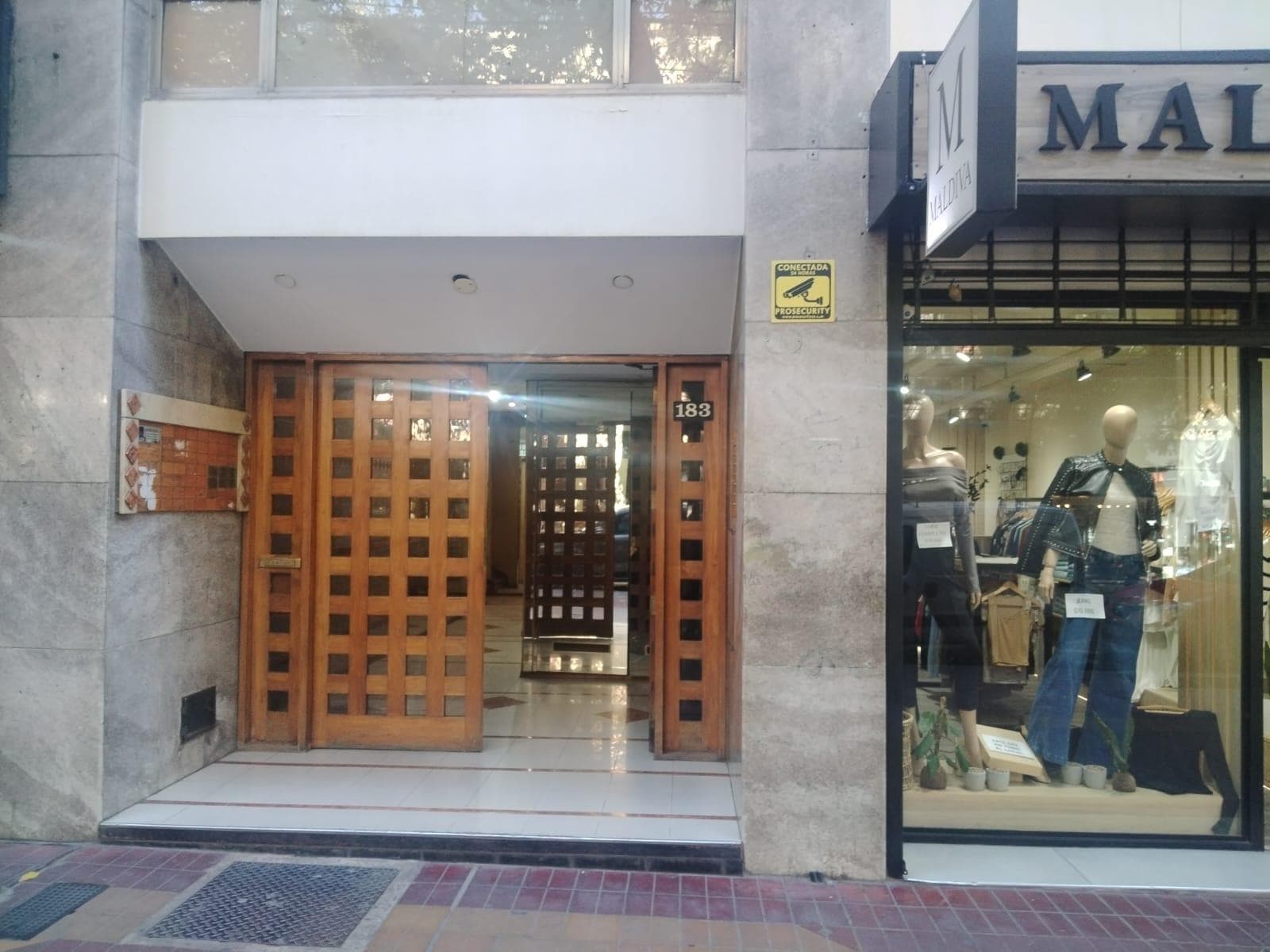 Oficina en venta 30 m² en Ciudad de Mendoza sobre calle Espejo - 1