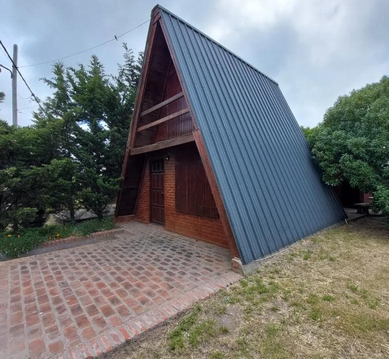 Casa en Coronel Dorrego - 1