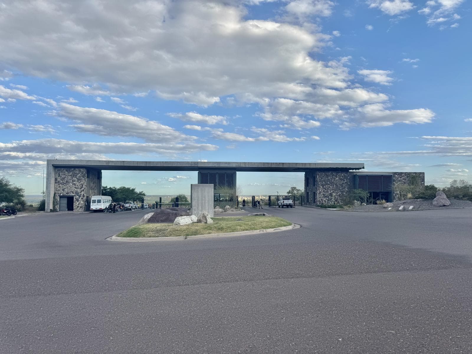 Terreno en venta las heras - 1