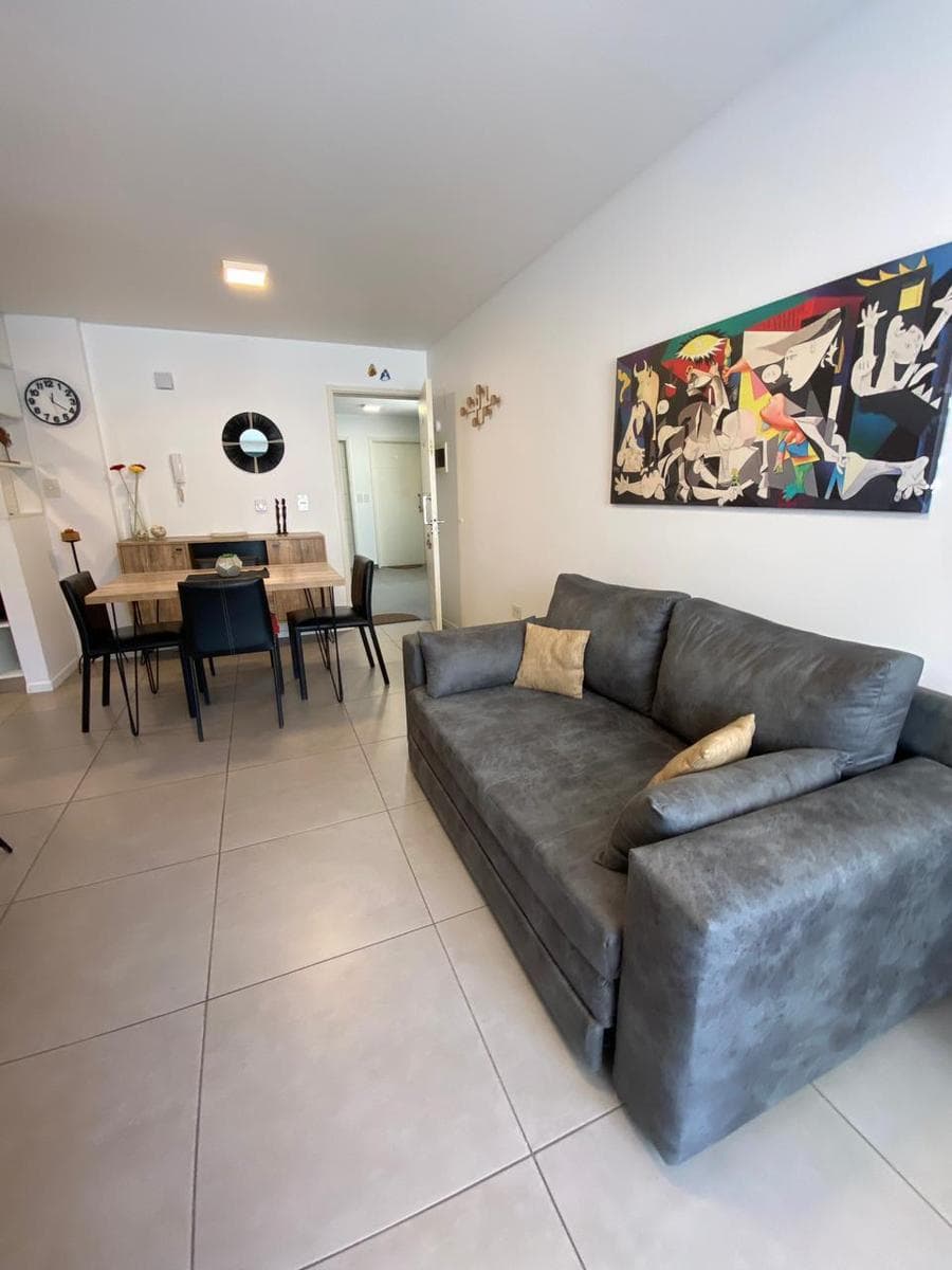 Departamento temporario 1 dormitorio amoblado con balcón en General Paz - 1