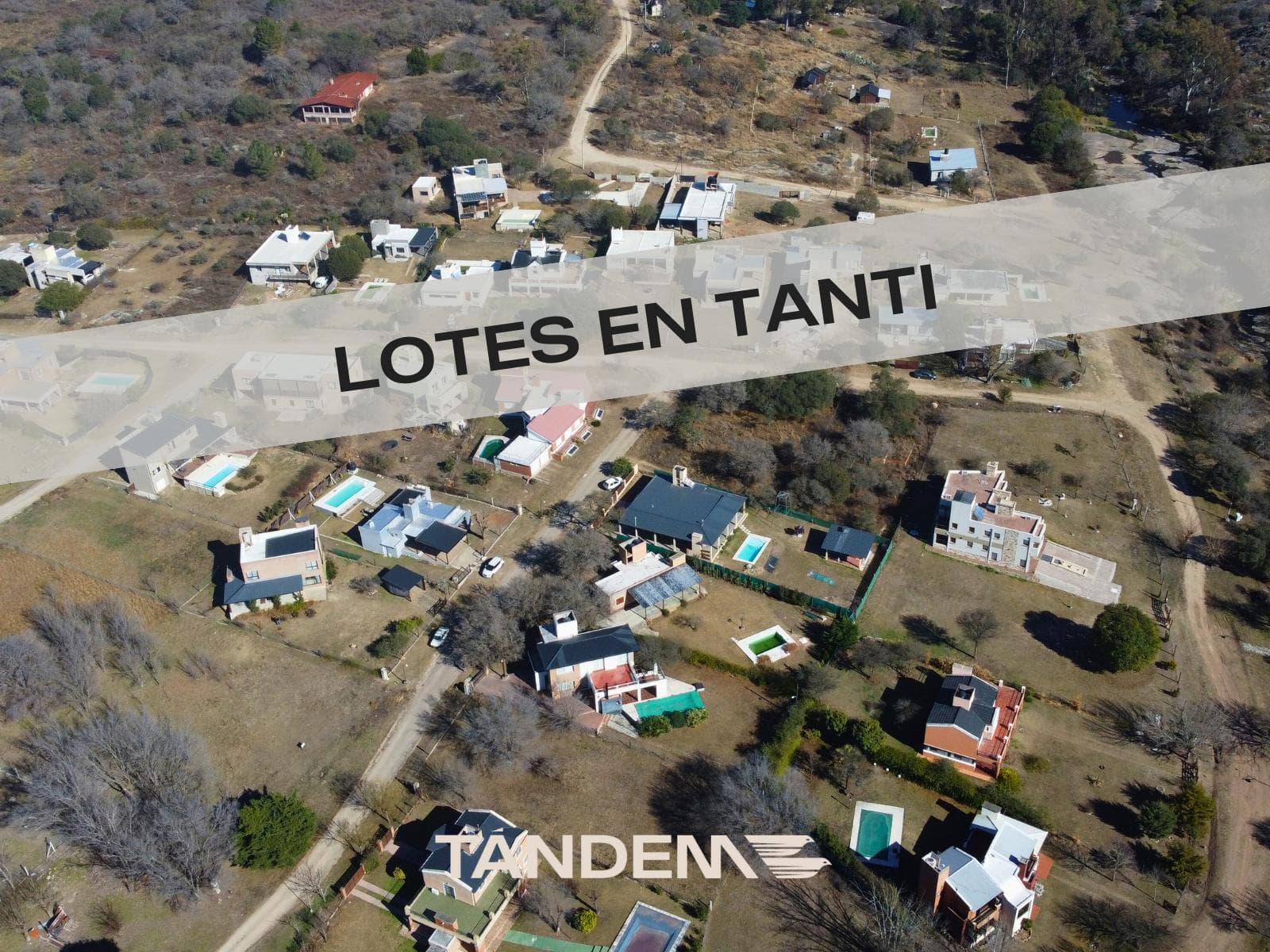 Terrenos en Barrio Semicerrado en Tanti - Provincia de Córdoba - 1