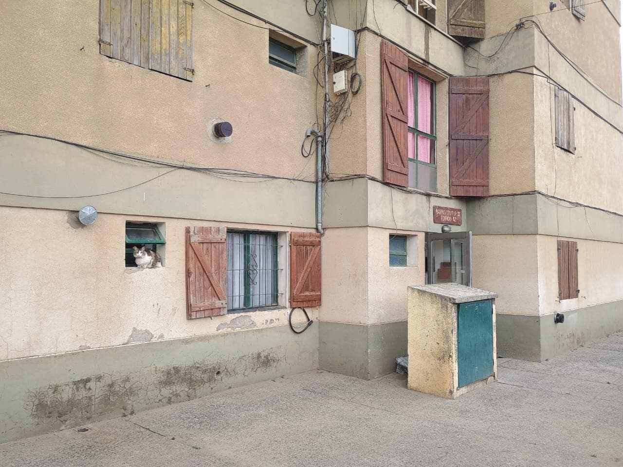 Departamento en barrio El Condor - 1