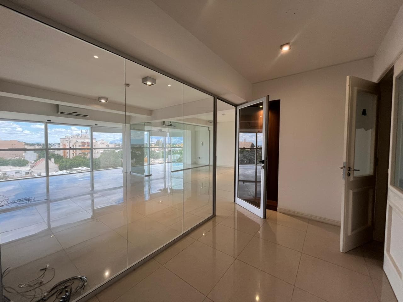 Oficinas en Venta en Av. Córdoba - 1