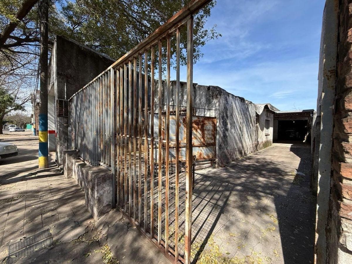 Galpón en alquiler en Rosario - 1