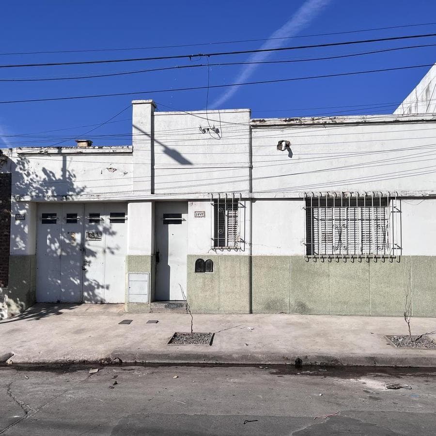 VENTA CASA 3 DORMITORIOS B° SAN VICENTE APTA CRÉDITO - 1