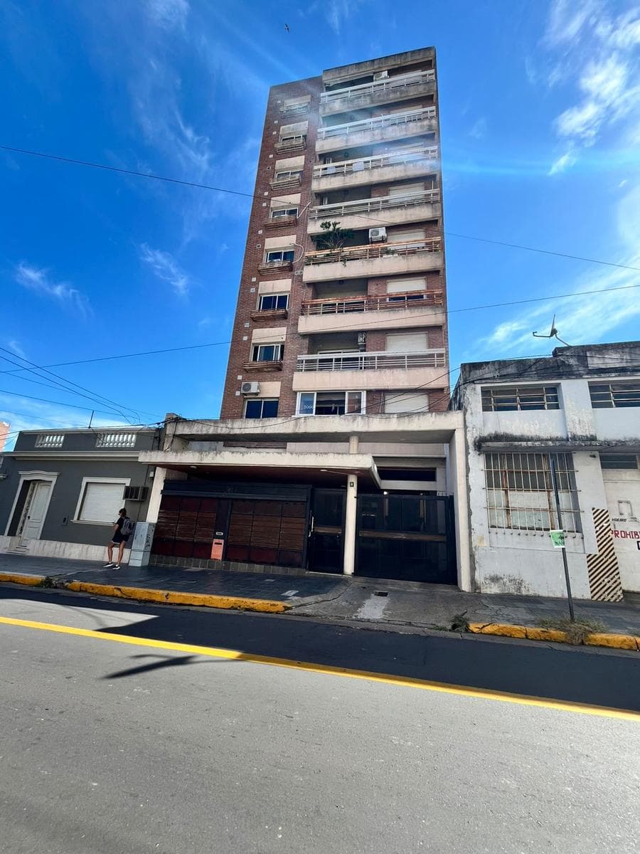 Cochera Disponible - 1