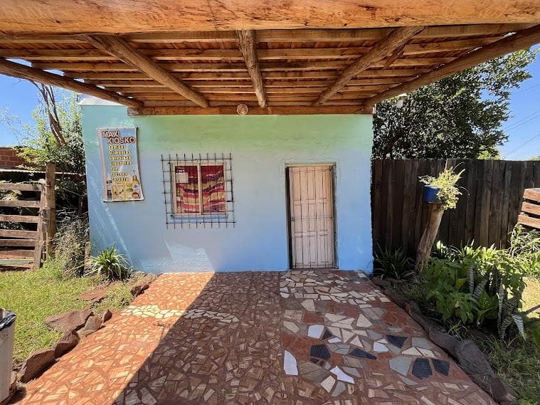 Casa en Venta en Esquina Fulgencio Yegros y Mariscal Estigarribia Km3 de Eldorado Misiones - 1