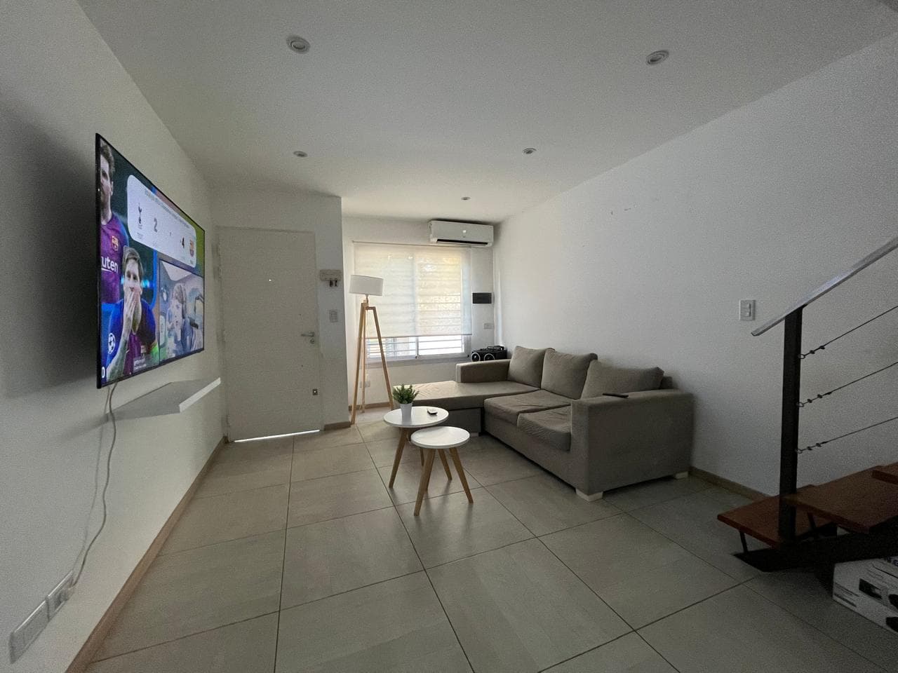 CASA 4 AMBIENTES EN ITUZAINGO NORTE AL FRENTE! APTO CREDITO! - 1