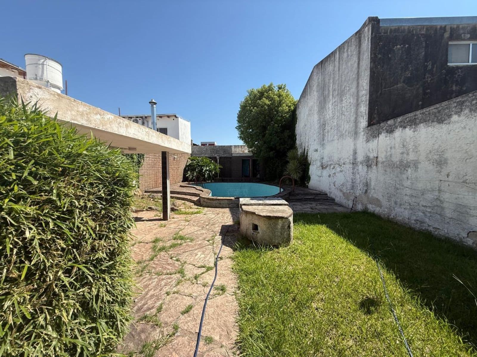 VENTA - CASA - 4 DORMITORIOS - 1