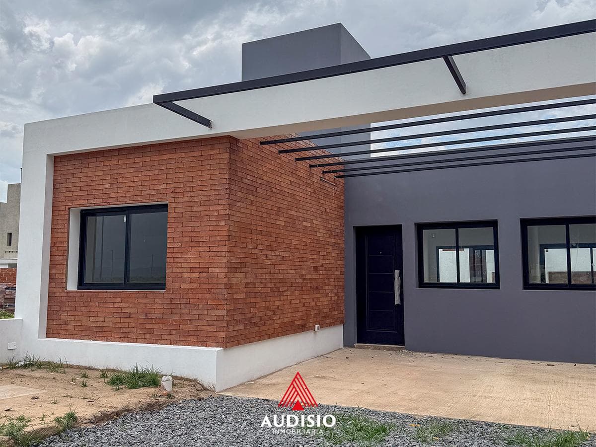 Duplex en preventa - Rincones de Manantiales - 1