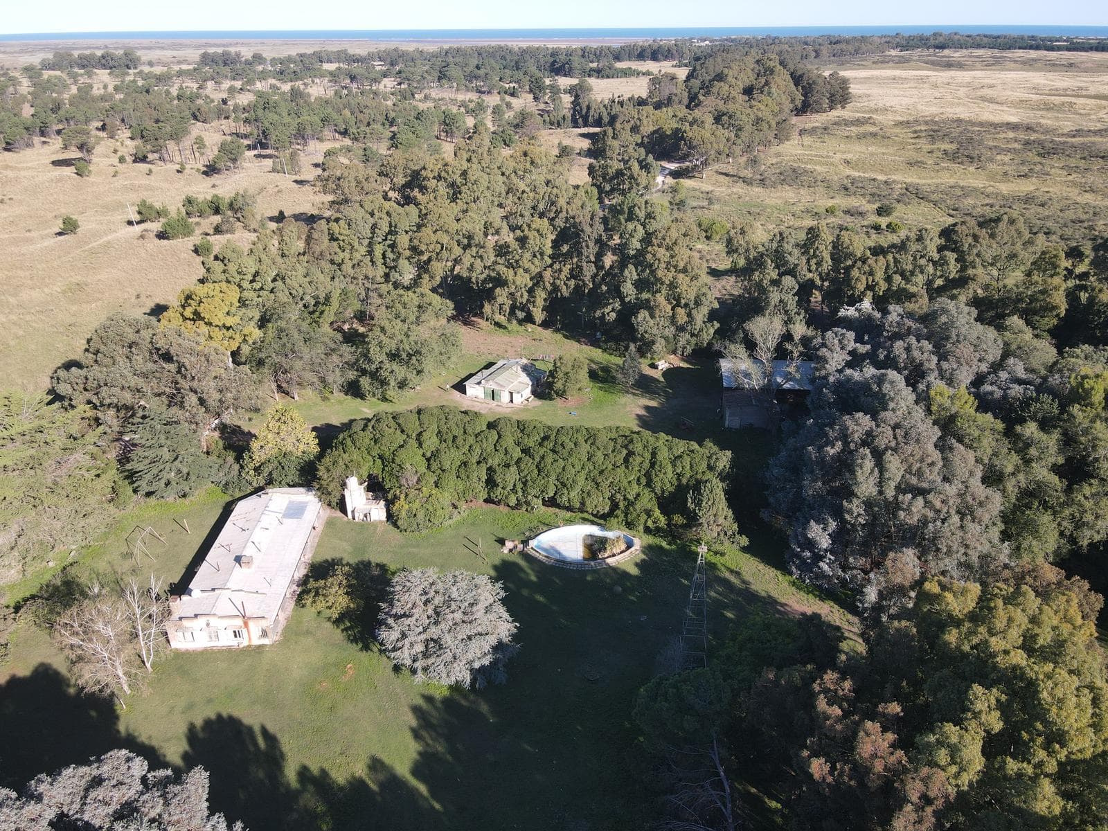 CAMPO MIXTO EN VENTA DE 657 has - Coronel Dorrego - 1