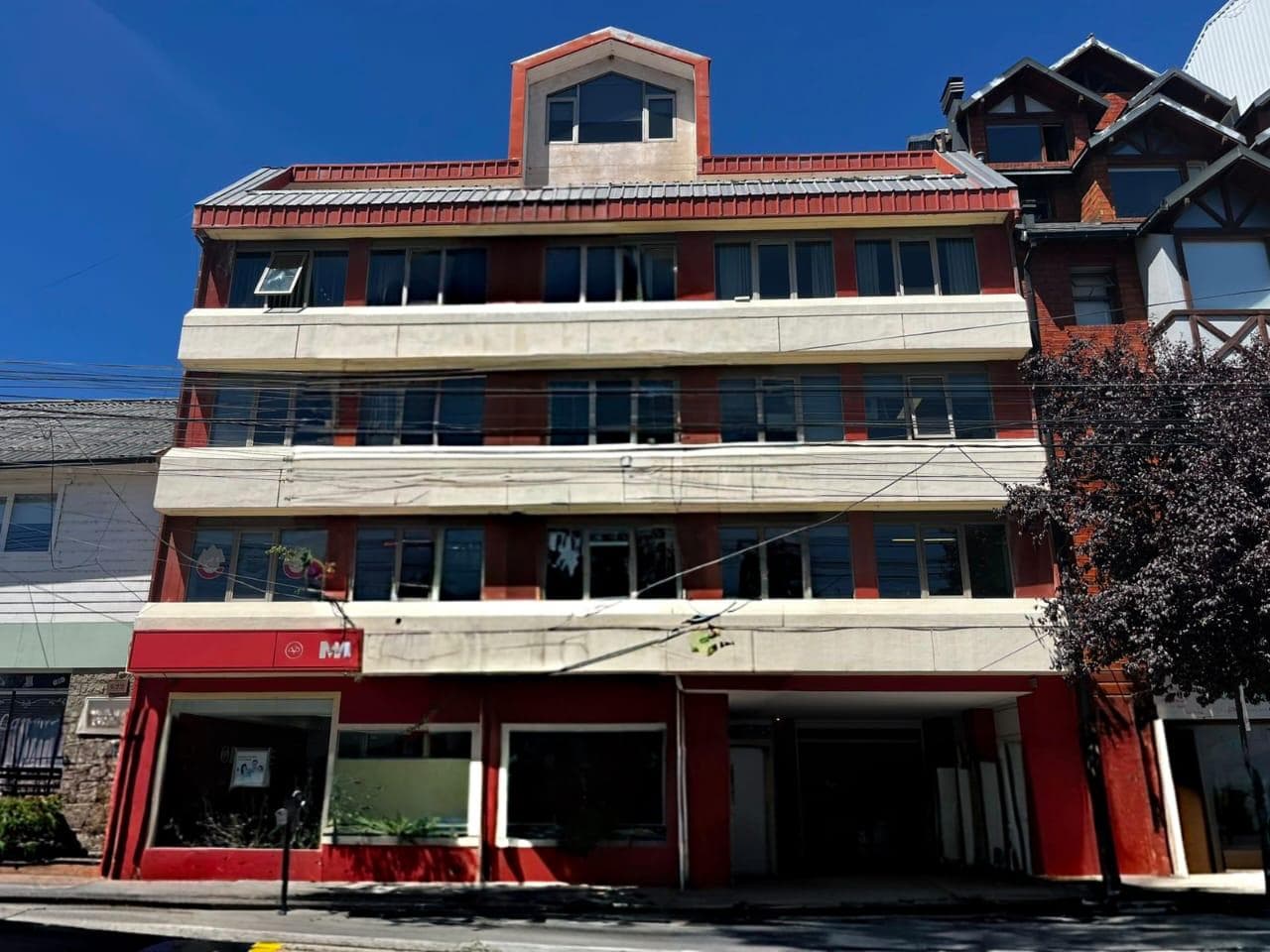 Oficina en San Carlos De Bariloche - 1