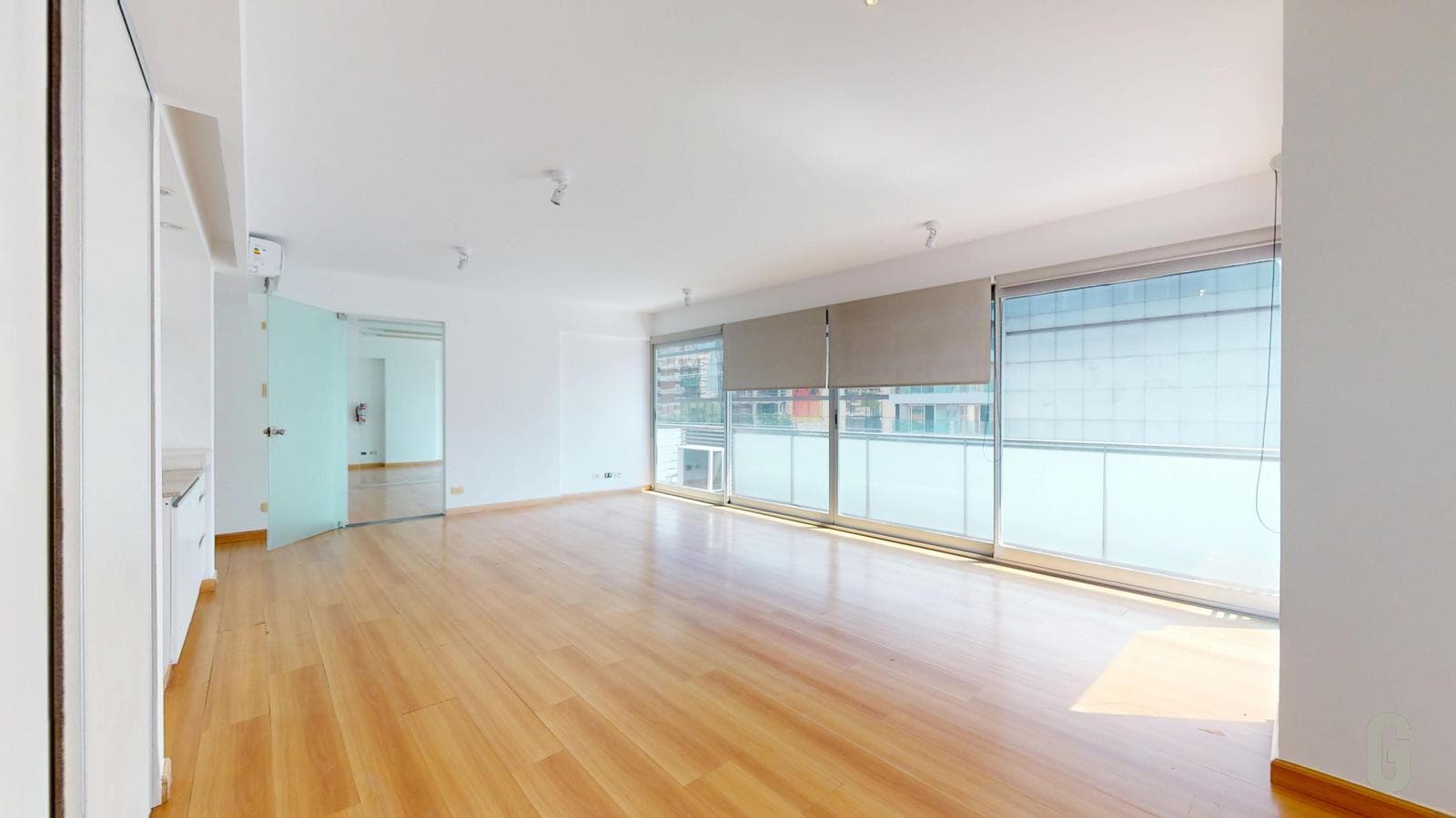 Alquiler Oficina 127 m2 Area de trabajo 3/4 Despachos Luminosa 3 Baños Libertador Bajo Belgrano - 1