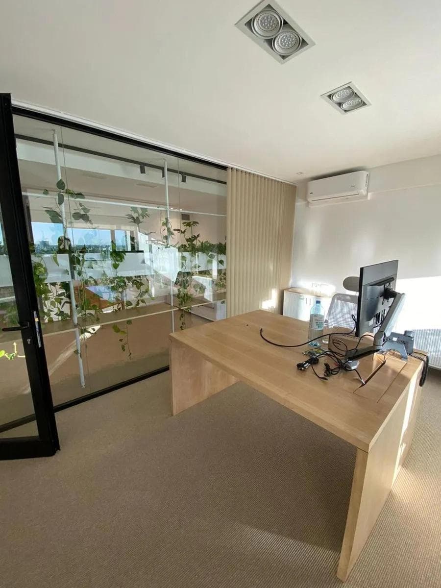 Oficina en venta - 2 Ambientes - Olivos - 1