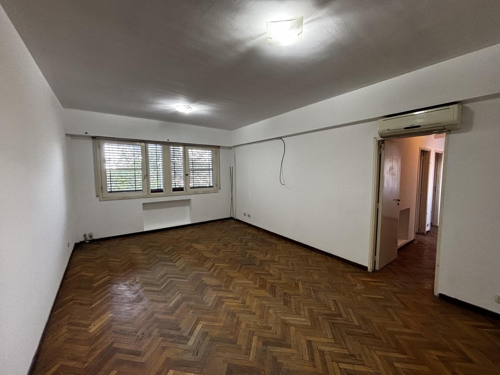 Departamento en alquiler - 2 hab. calle San Lorenzo al 50 1er Piso - 1