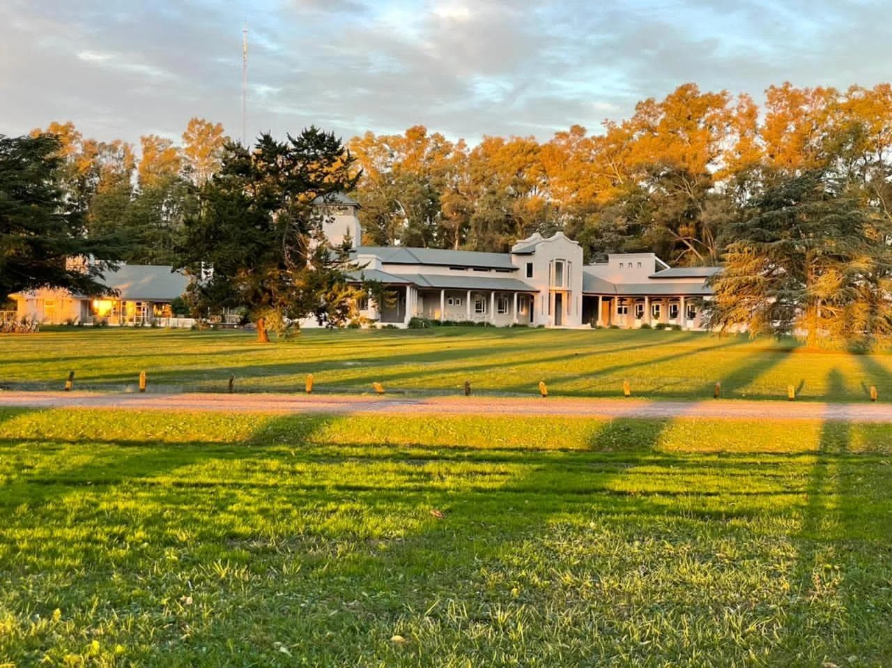 VENTA LOTE 2600 M2, CARLOS KEEN - 1