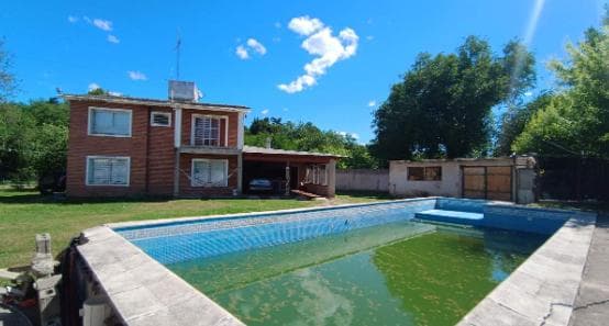 Casa en venta - 3 Dormitorios 2 Baños - Córdoba - 1