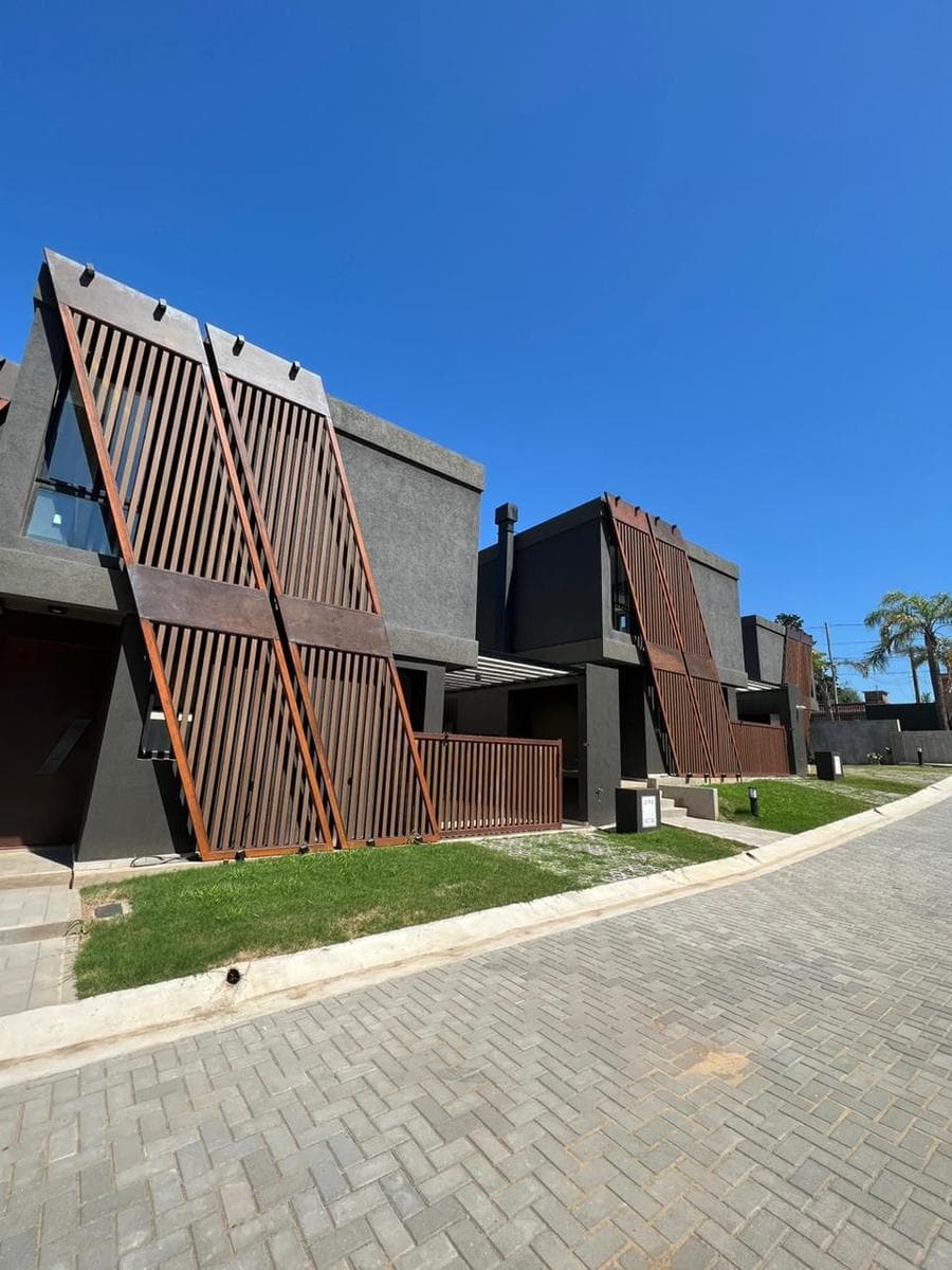 Casa 3 dorm 3 baños HOUSING en VILLA BELGRANO - 1