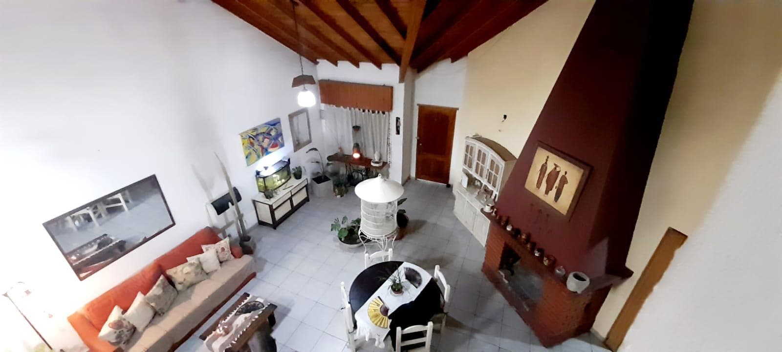 Casa en venta con amplio parque, Apta Crédito - 1