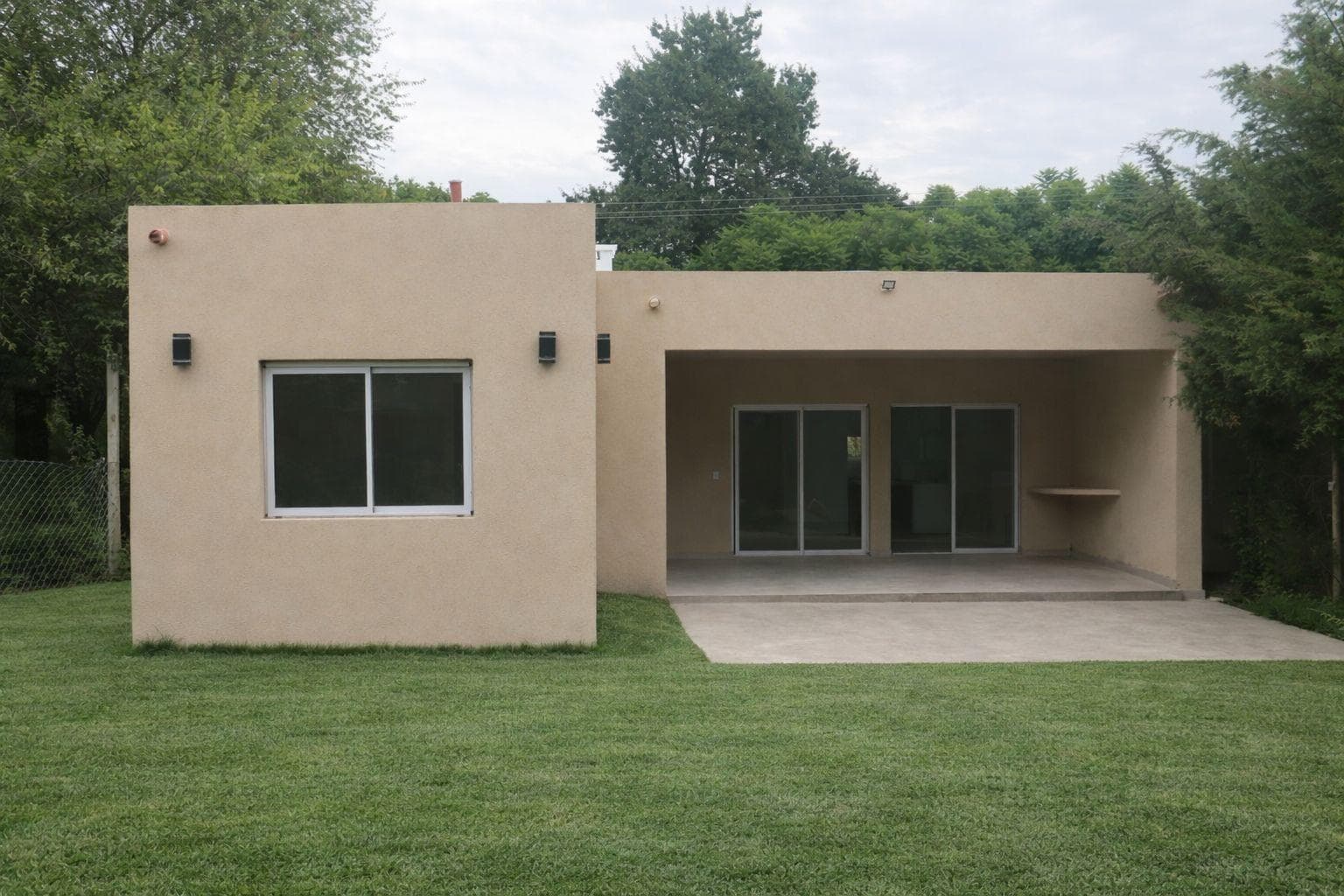 Casa en venta a estrenar en Loma Verde a pasos Escuela El Viejo Abedul - 1