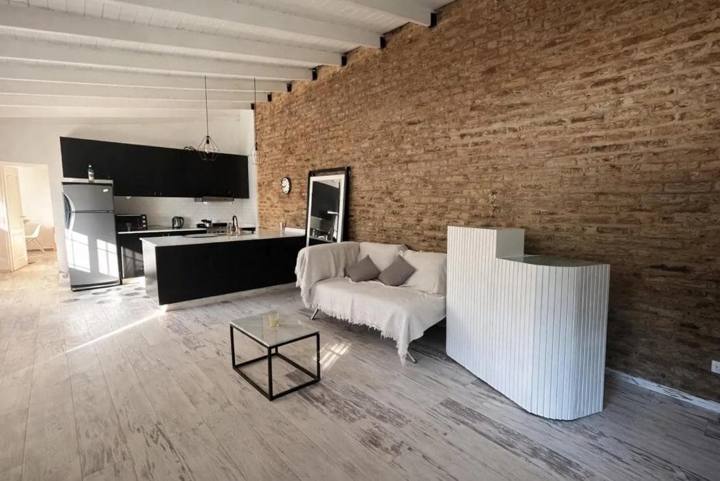 Casa en venta - 3 Dormitorios 2 Baños - Moreno - 1