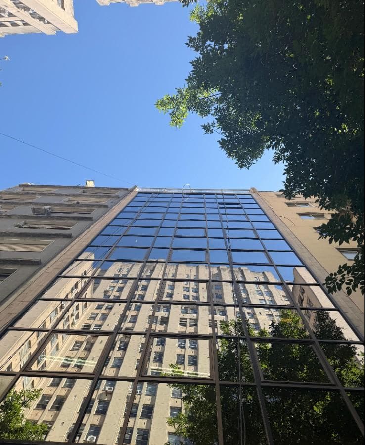 Oficina en Recoleta - 1