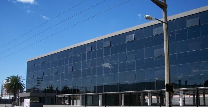 Excelente Oficina en alquiler sobre Uruguay al 2500 de 123 m2 . - 1