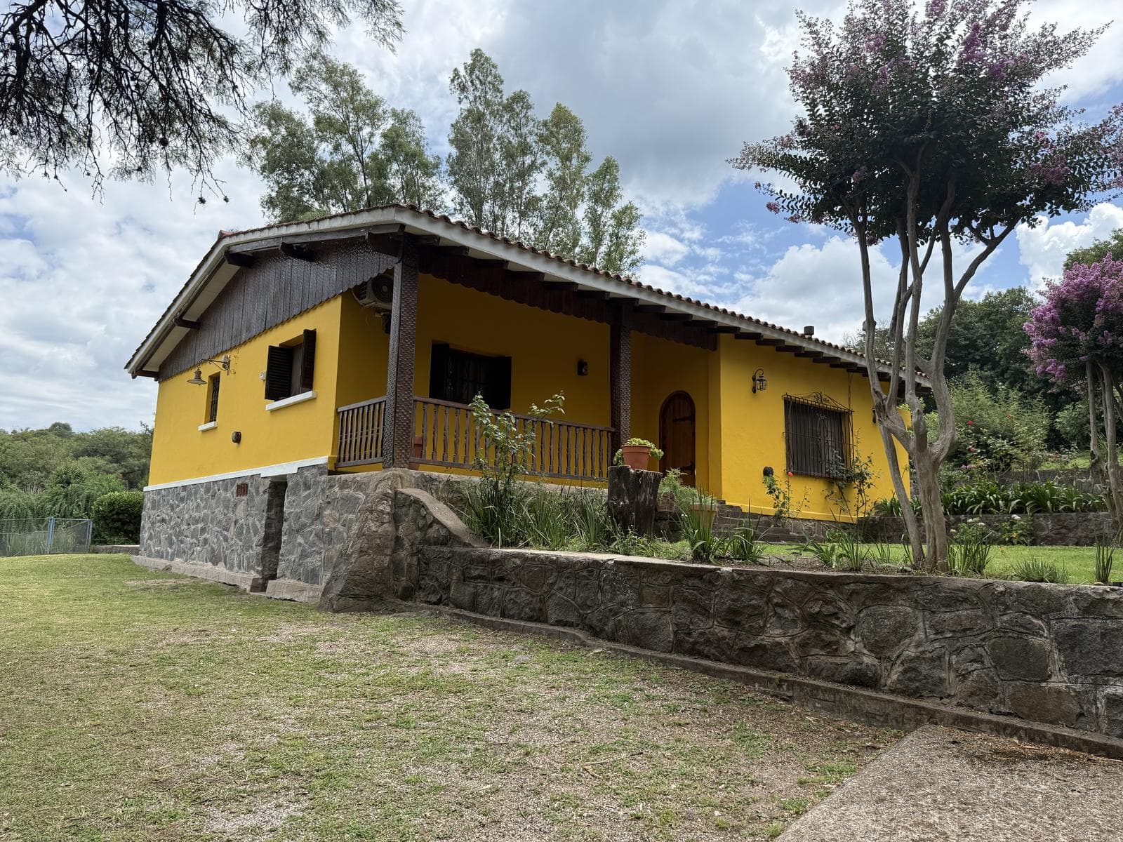 Casa quinta en Unquillo - 1