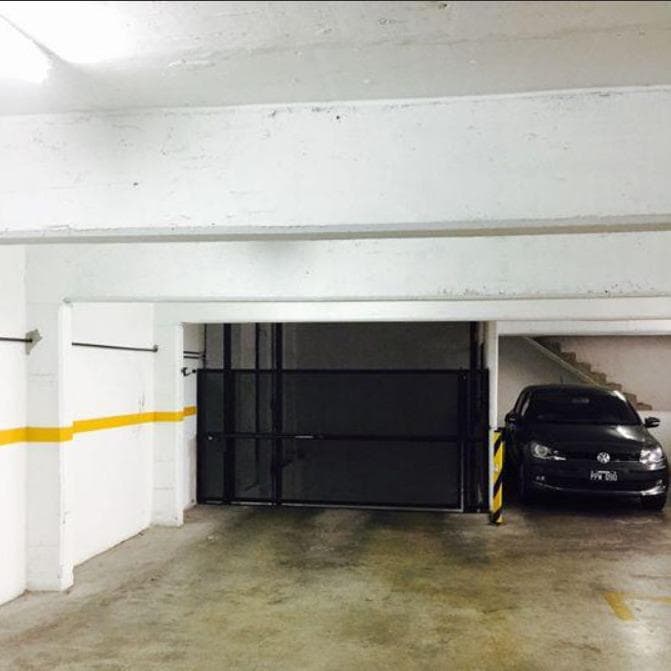 Cochera en Echesortu - 1